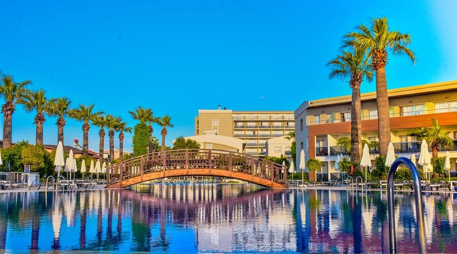 Palm Wings Ephesus Hotel