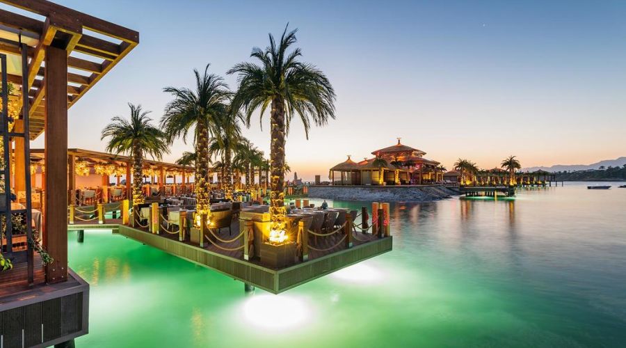 Cratos Premium Hotel & Casino