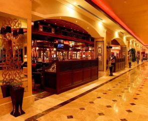 Cratos Premium Hotel & Casino