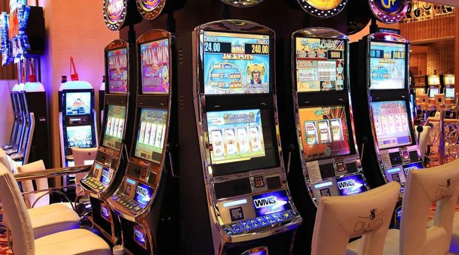 Cratos Premium Hotel & Casino