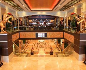 Cratos Premium Hotel & Casino