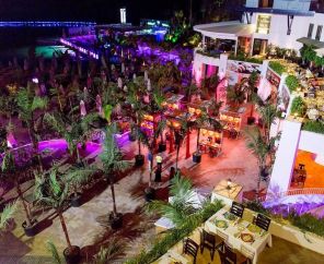 Cratos Premium Hotel & Casino