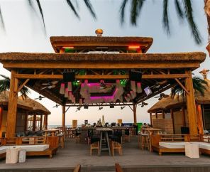 Cratos Premium Hotel & Casino