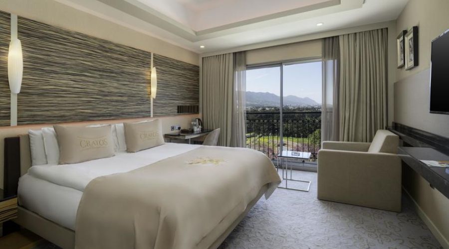 Cratos Premium Hotel & Casino