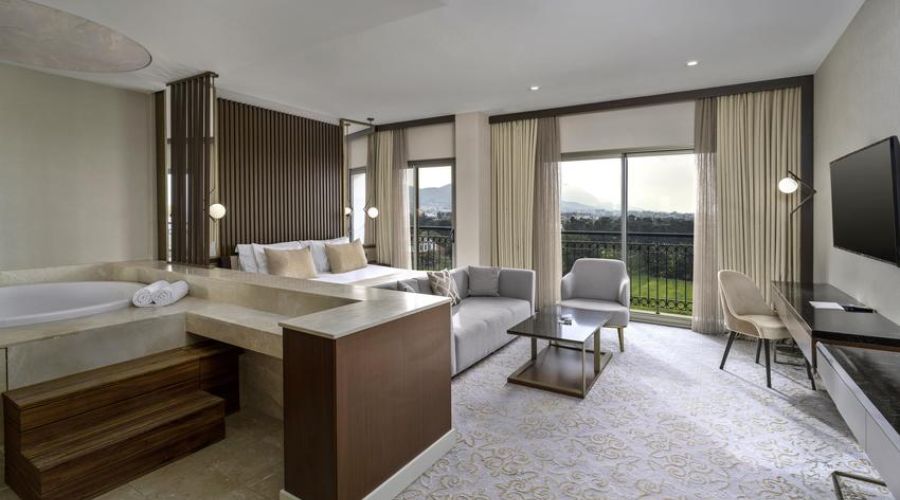Cratos Premium Hotel & Casino