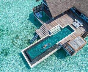 Four Seasons Resort Maldives at Landaa Giraavaru