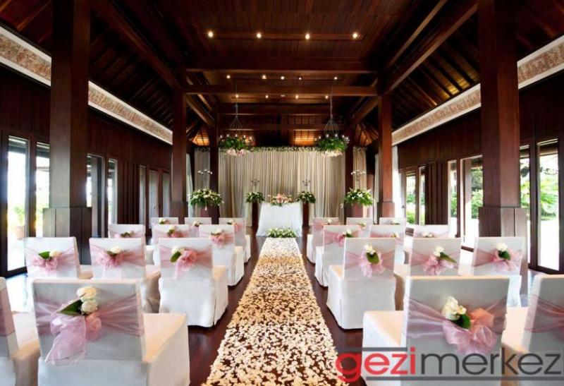 BULGARİ HOTELS & RESORTS BALİ