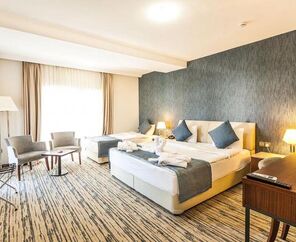 Port View Hotel