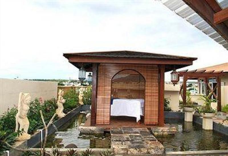 AANARI SPA HOTEL