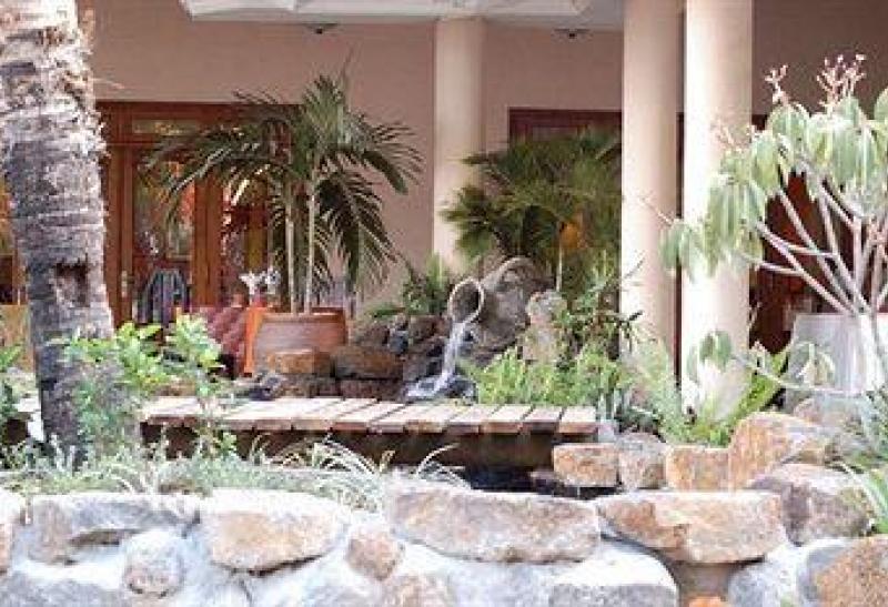 AANARI SPA HOTEL
