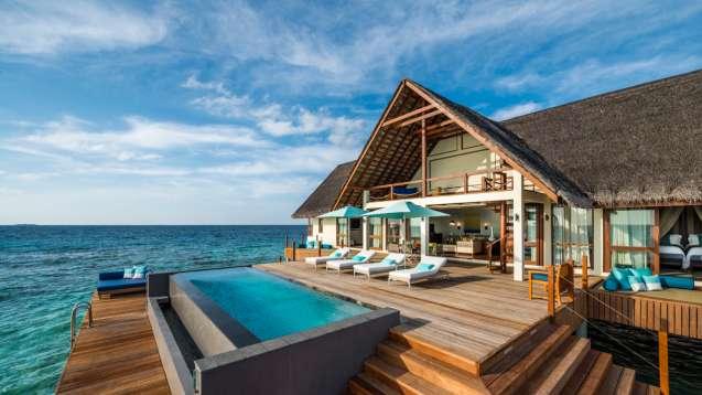 Four Seasons Resort Maldives at Landaa Giraavaru