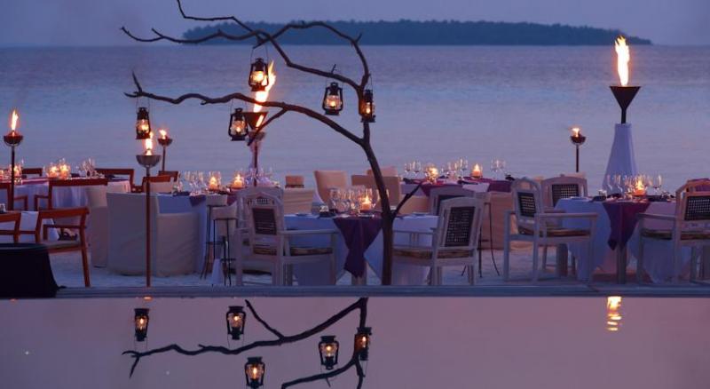 Anantara Kihavah Maldives Villas