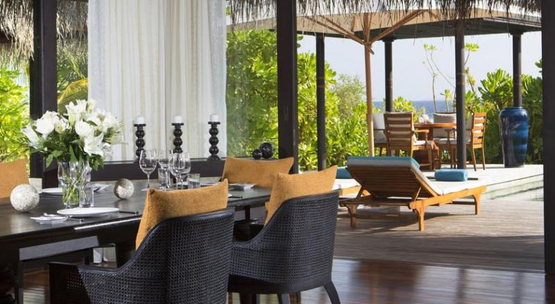 Anantara Kihavah Maldives Villas