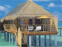 Constance Moofushi Maldives