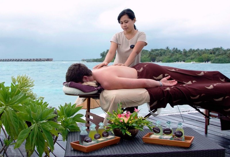 Adaaran Select Huduran Fushi