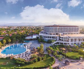 Starlight Resort Hotel