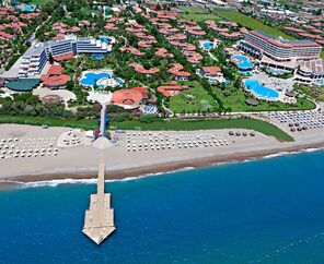 Starlight Resort Hotel