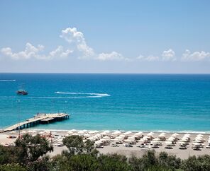 Starlight Resort Hotel