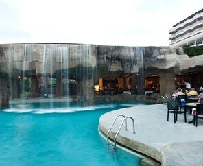 Starlight Resort Hotel