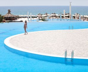 Starlight Resort Hotel