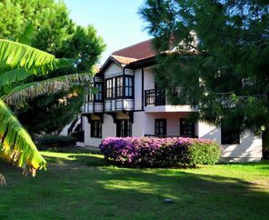 Starlight Resort Hotel