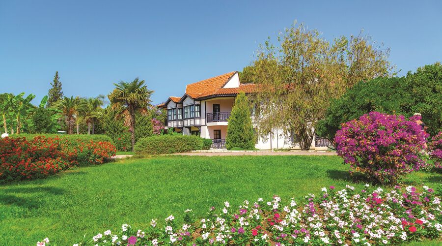 Starlight Resort Hotel