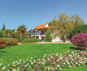 Starlight Resort Hotel