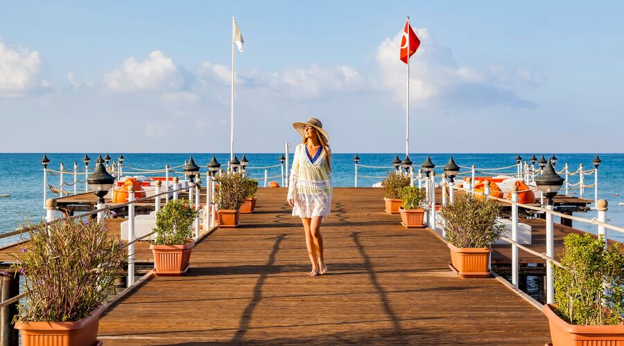 Starlight Resort Hotel