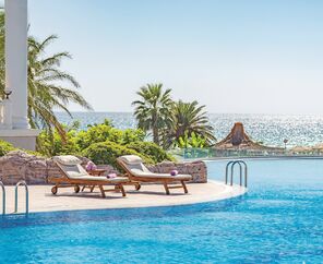 Starlight Resort Hotel