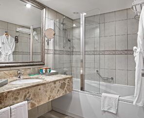 Starlight Resort Hotel