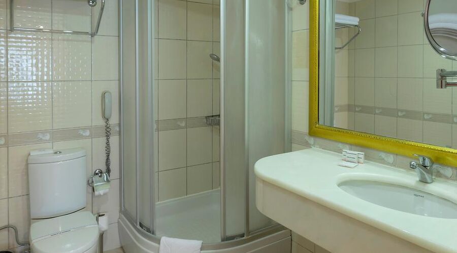 Starlight Resort Hotel