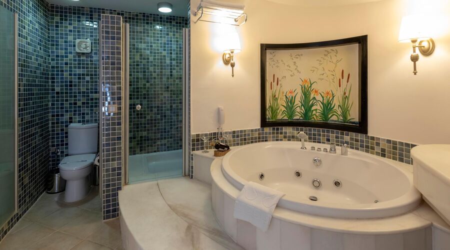 Starlight Resort Hotel