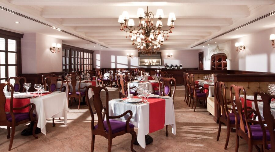 Starlight Resort Hotel