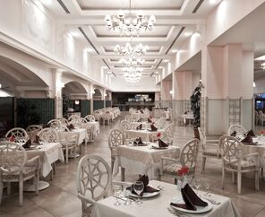 Starlight Resort Hotel