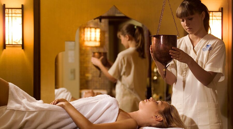 Starlight Resort Hotel