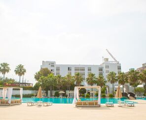 Büyük Anadolu Girne Hotel