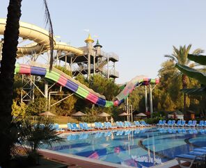 Aqua Fantasy Aquapark Hotel