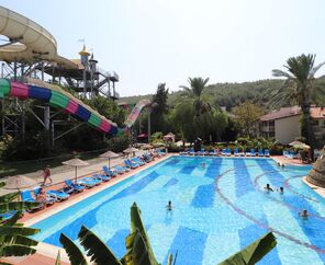 Aqua Fantasy Aquapark Hotel
