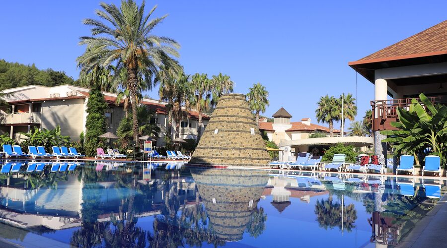 Aqua Fantasy Aquapark Hotel