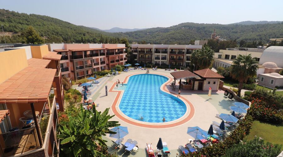 Aqua Fantasy Aquapark Hotel