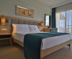 Aqua Fantasy Aquapark Hotel