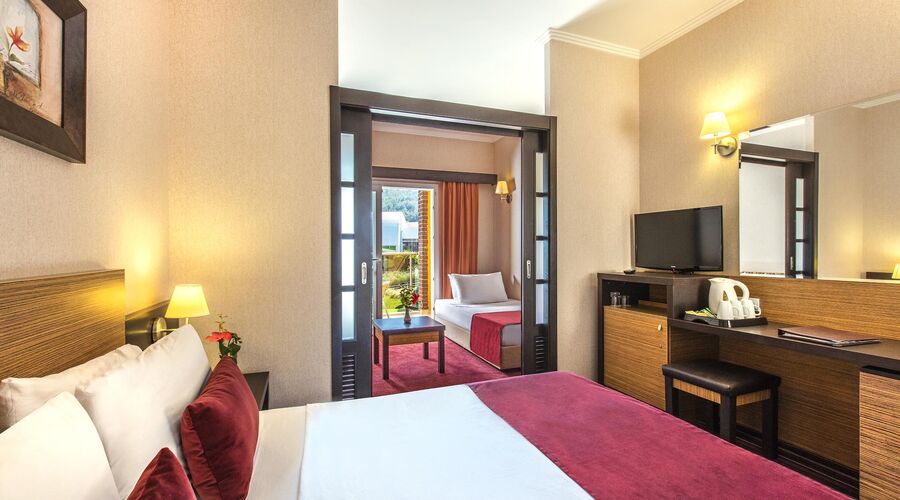 Aqua Fantasy Aquapark Hotel