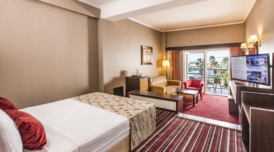 Aqua Fantasy Aquapark Hotel