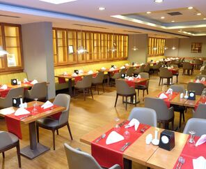 Aqua Fantasy Aquapark Hotel