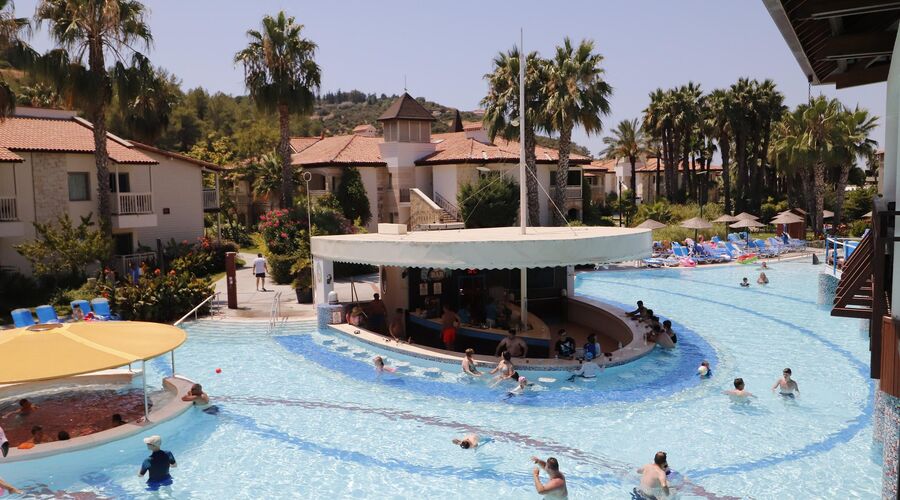 Aqua Fantasy Aquapark Hotel