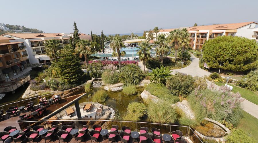 Aqua Fantasy Aquapark Hotel