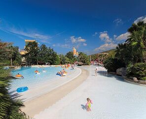 Aqua Fantasy Aquapark Hotel