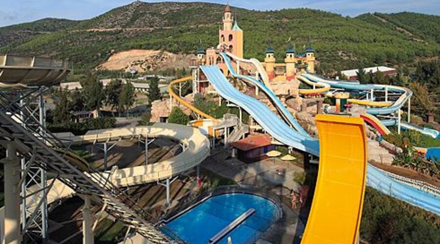 Aqua Fantasy Aquapark Hotel
