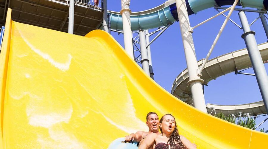 Aqua Fantasy Aquapark Hotel