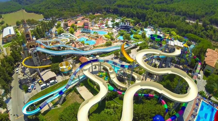 Aqua Fantasy Aquapark Hotel